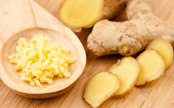 Làm mờ sẹo mụn bằng gừng tươi